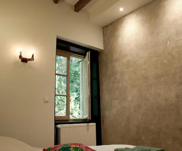 L'ancre Vive Bed & Breakfast 3*